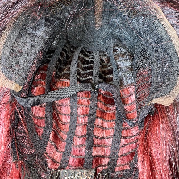 Riah Hair Company Shake n Go Velvet Bob Wig - Picture 12 of 12